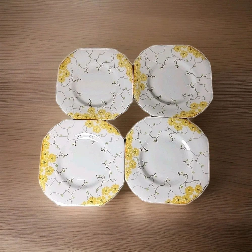 Vintage 4-Pc Royal Grafton Fine Bone China Dessert Plates MCM Exquisite Rare